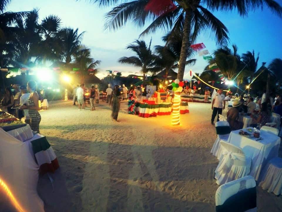 BBQ am Strand Grand Palladium Kantenah Resort & Spa