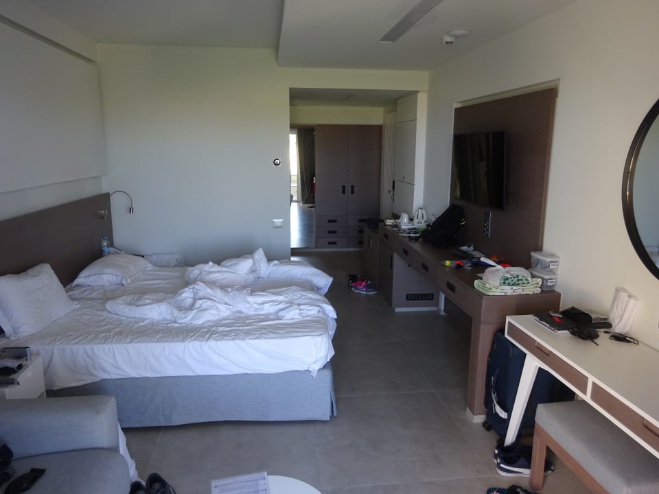 Zimmer Neptune Luxury Resort