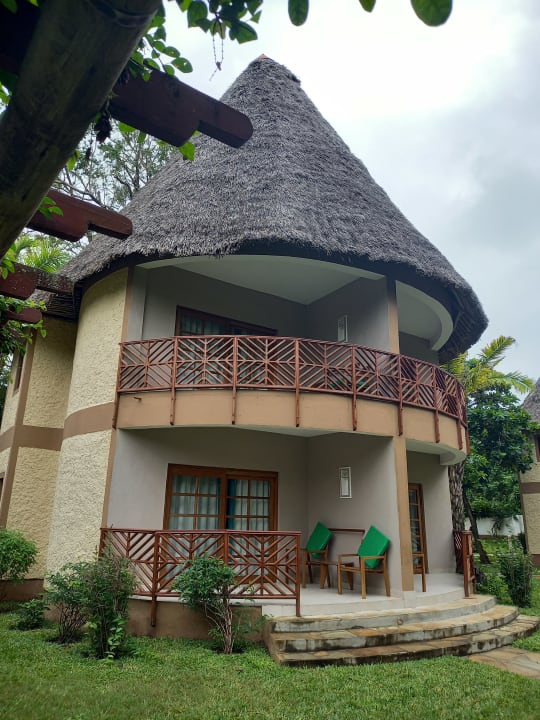 Außenansicht Neptune Village Beach Resort & Spa