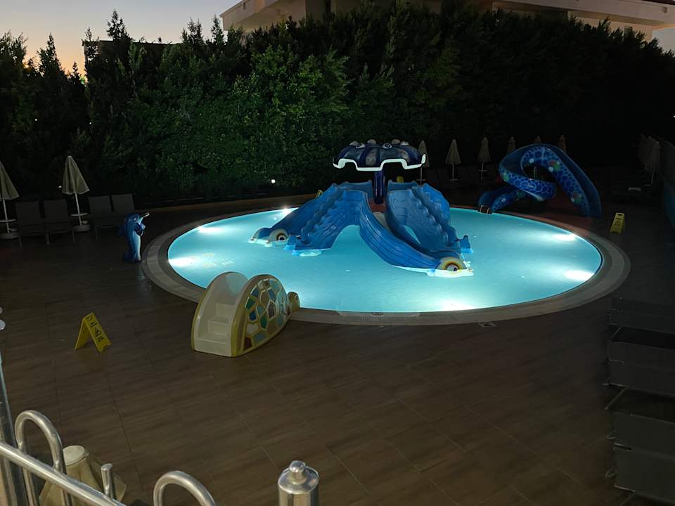 Pool Hane Family Resort