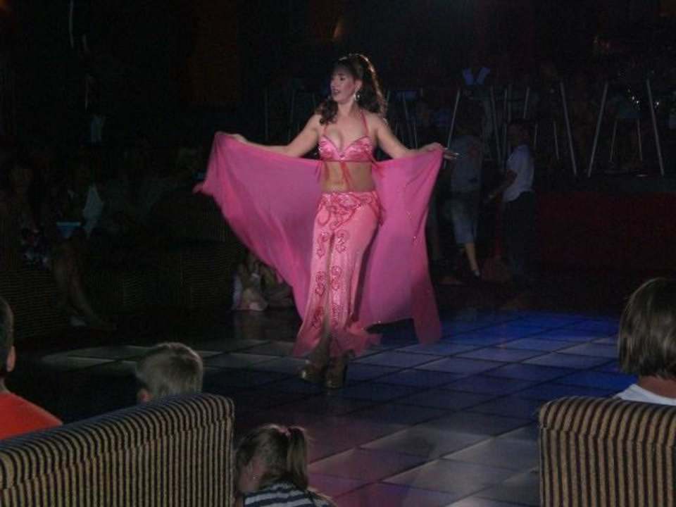 Taniec brzucha Titanic Beach Spa & Aqua Park