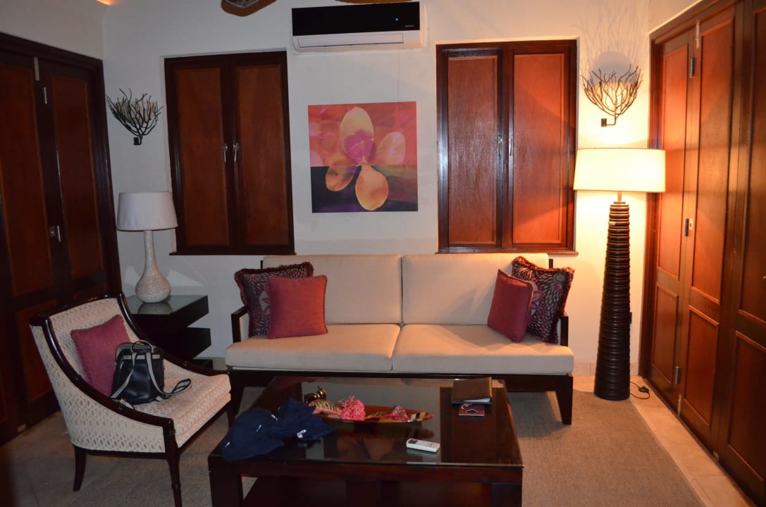 Wz Buccament Bay Spa & Resort
