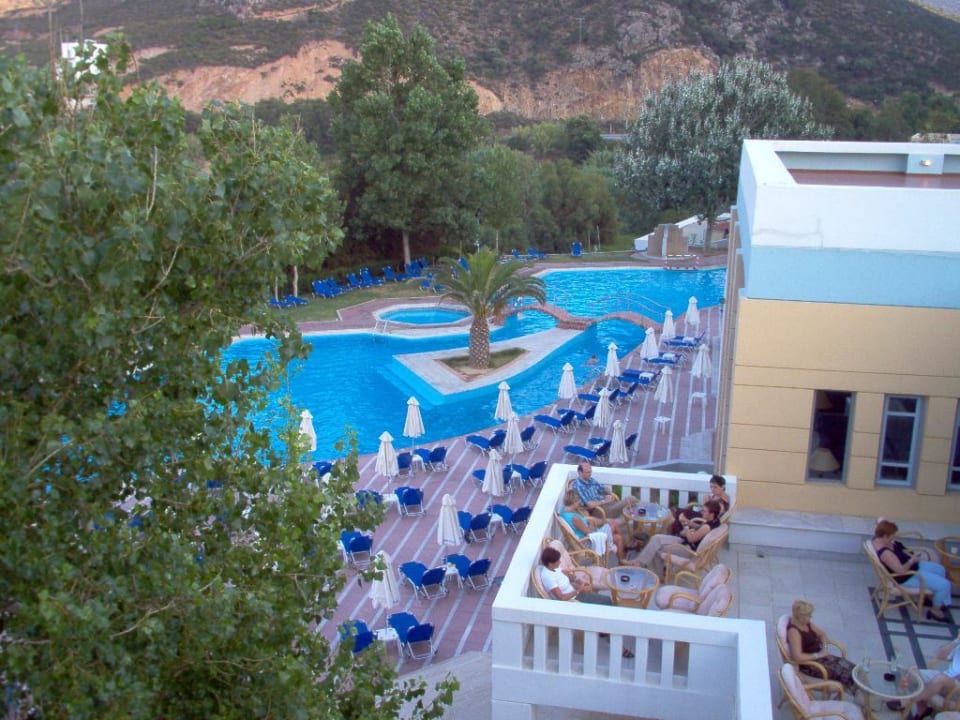 Fodele abends Fodele Beach & Water Park Holiday Resort