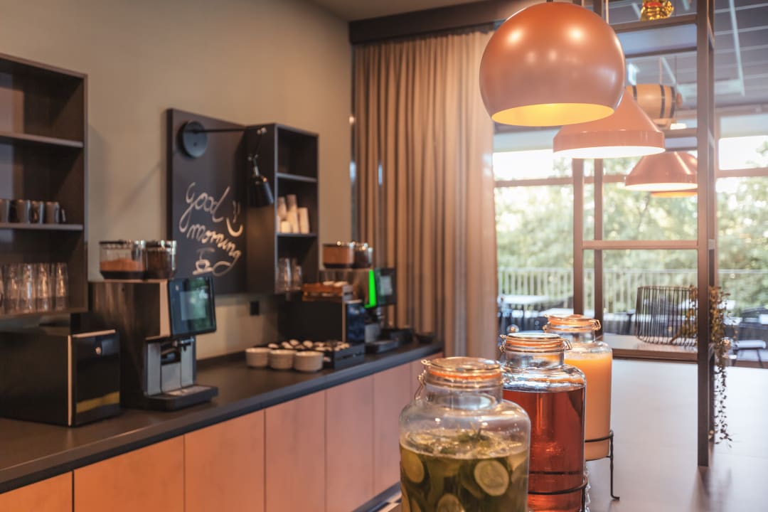 Gastro Holiday Inn - the niu, Tab Dusseldorf Main Station