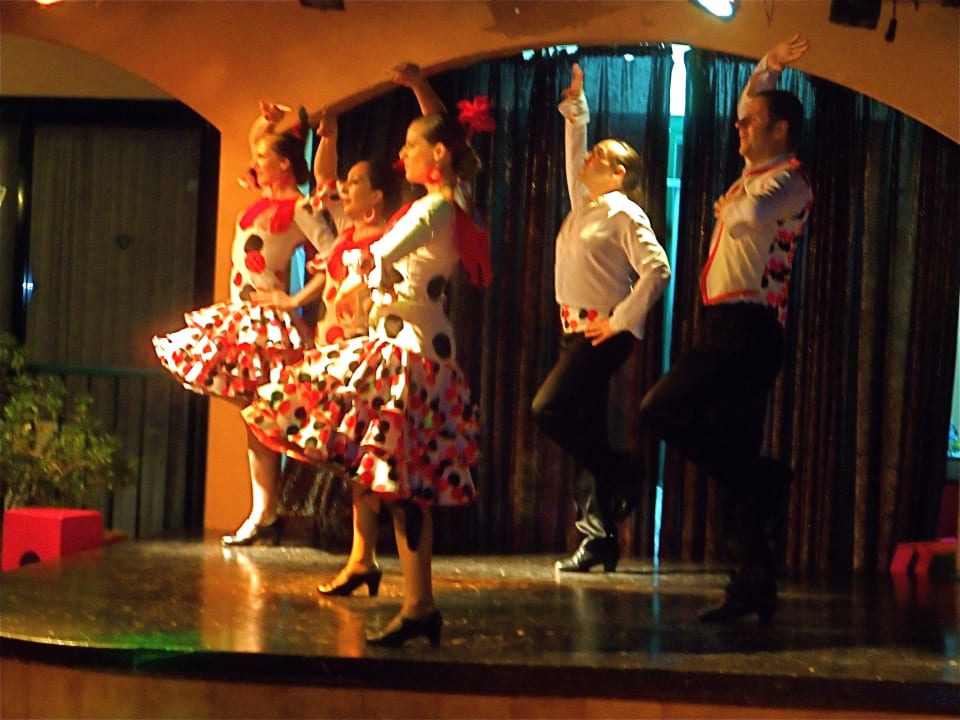 Abendshow im Hotel Valentin Somni Hotel & Suites