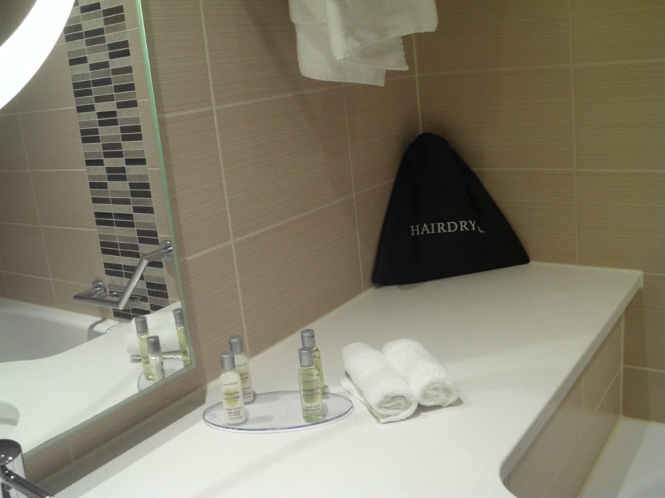 Zimmer Hilton Garden Inn Frankfurt Airport