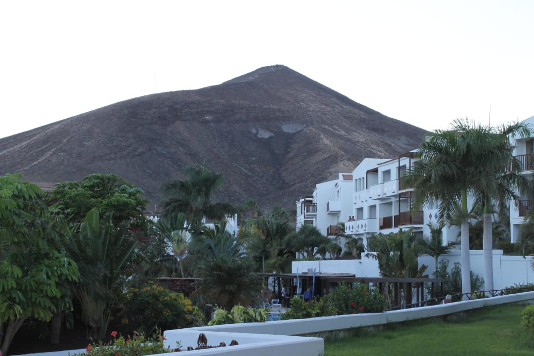 Blick vom Zimmer zum Berg Fuerteventura Princess