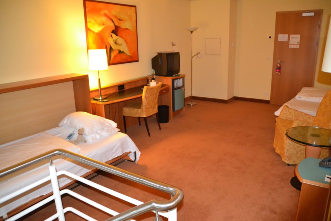 Maisonette oben AMERON Berlin ABION Spreebogen Waterside