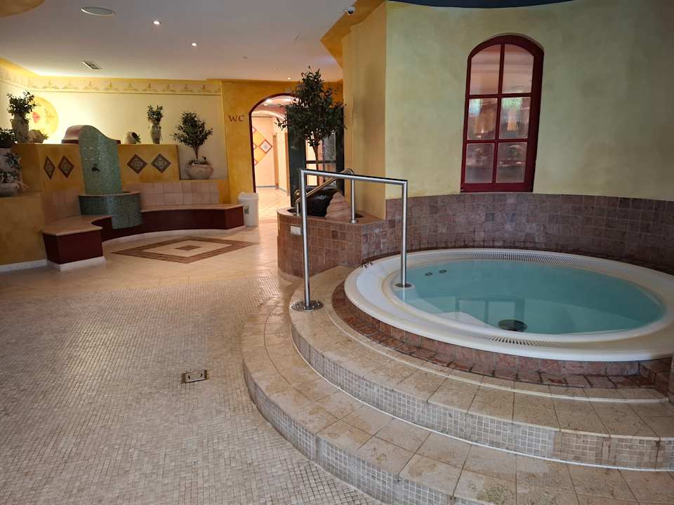 Pool Hotel Kohlerhof