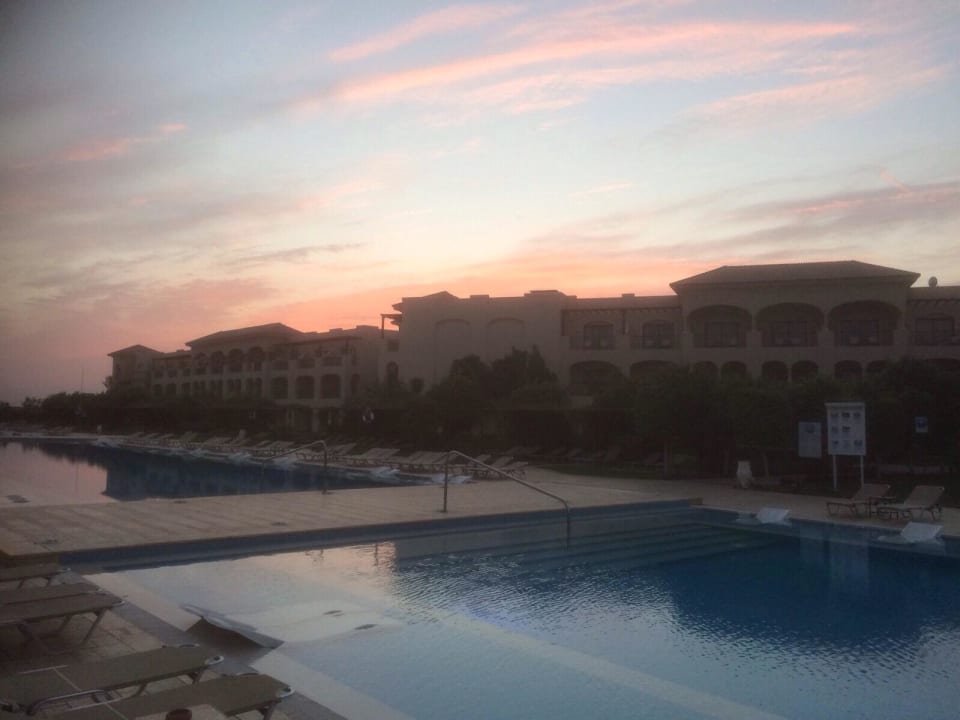 Sonnenaufgang JAZ Aquamarine Resort