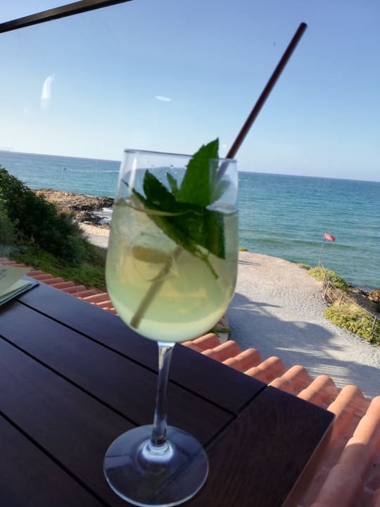 Gastro Alexander Beach Hotel & Village Resort