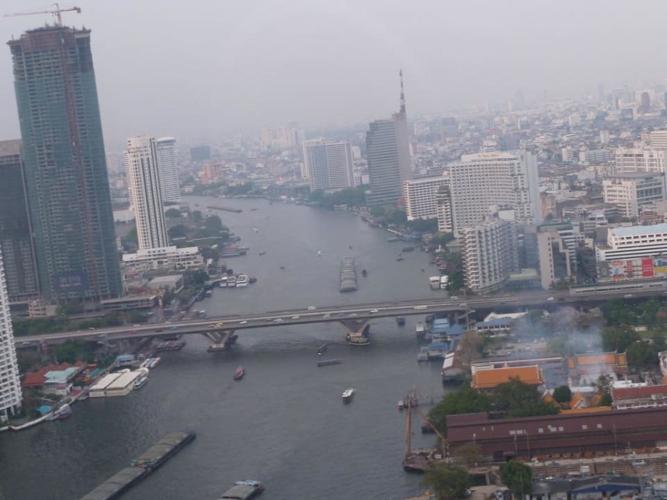 Blick vom Helicopter zum Hotel Hotel The Peninsula Bangkok
