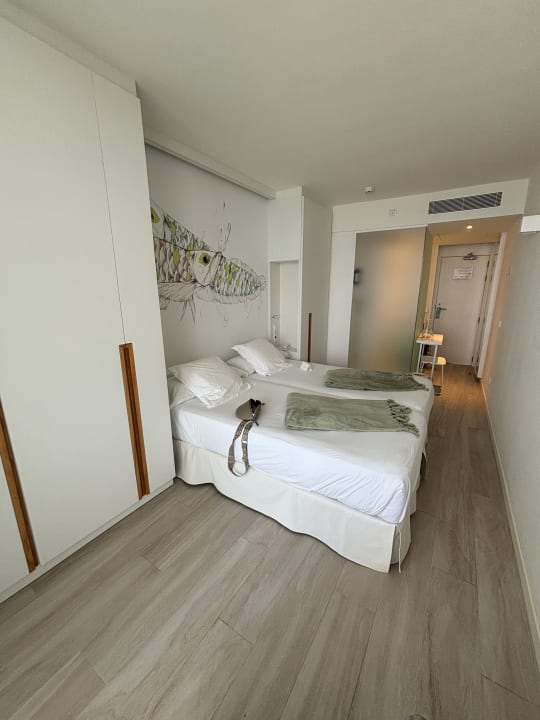 Zimmer Iberostar Waves Bahia de Palma