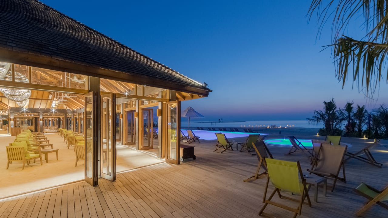 Innahura maldives resort как добраться