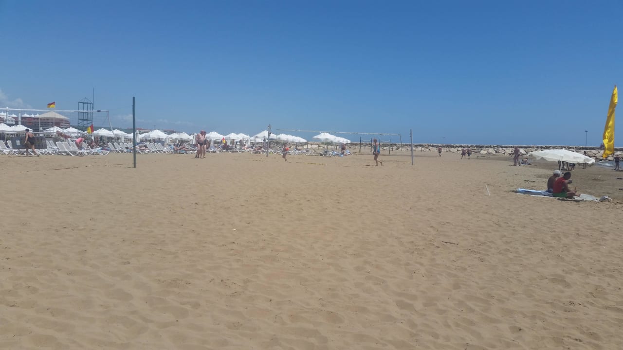 Strand Side Breeze Hotel