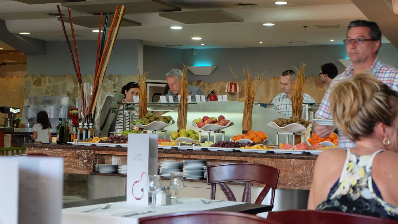 Obstbuffet Suites & Villas by Dunas