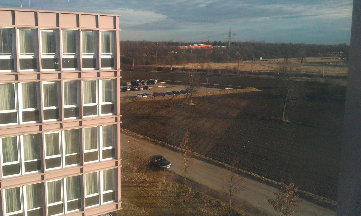 Zimmerausblick auf Ibis.Hotel acom Hotel München