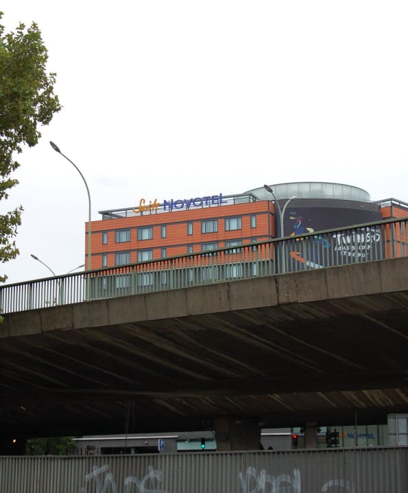 Auf dem Weg zum Hotel Suite Novotel Paris Porte de la Chapelle
