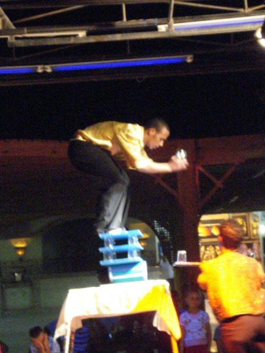 Akrobatikshow Pickalbatros Dana Beach Resort - Hurghada