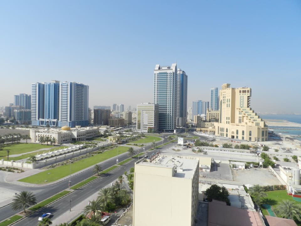 Blick Richtung Ajman Stadt Ajman Saray, a Luxury Collection Resort