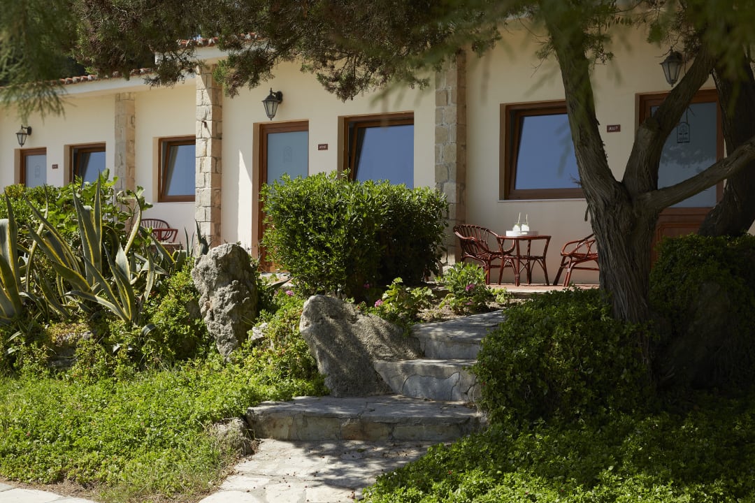 Gartenanlage Pallini Beach Hotel