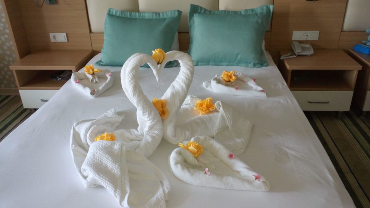 Bett Hotel Royal Garden Beach