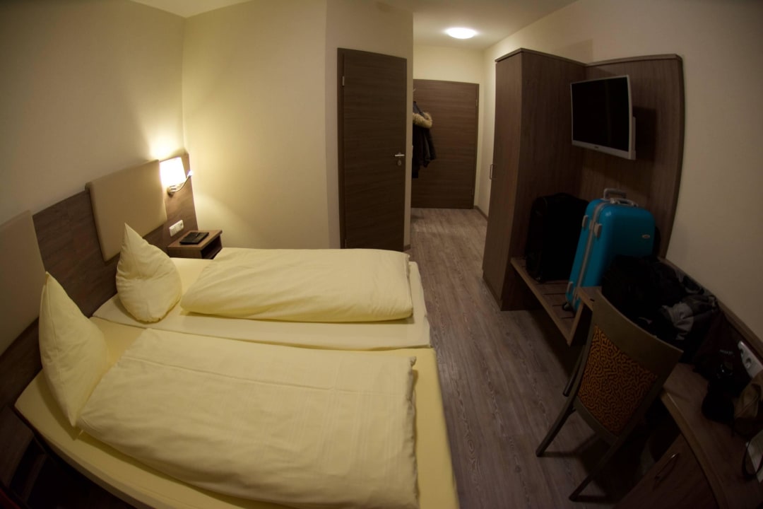 Zimmer CityApart Hotel