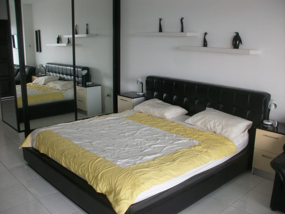 Schlafbereich Hotel Vtsix Condo Service at View Talay Condo Pattaya