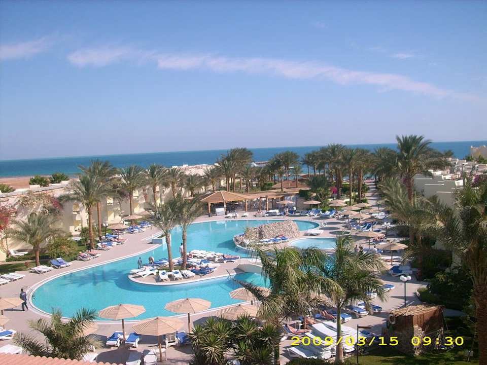 Ansicht vom Haupthaus Palm Beach Resort