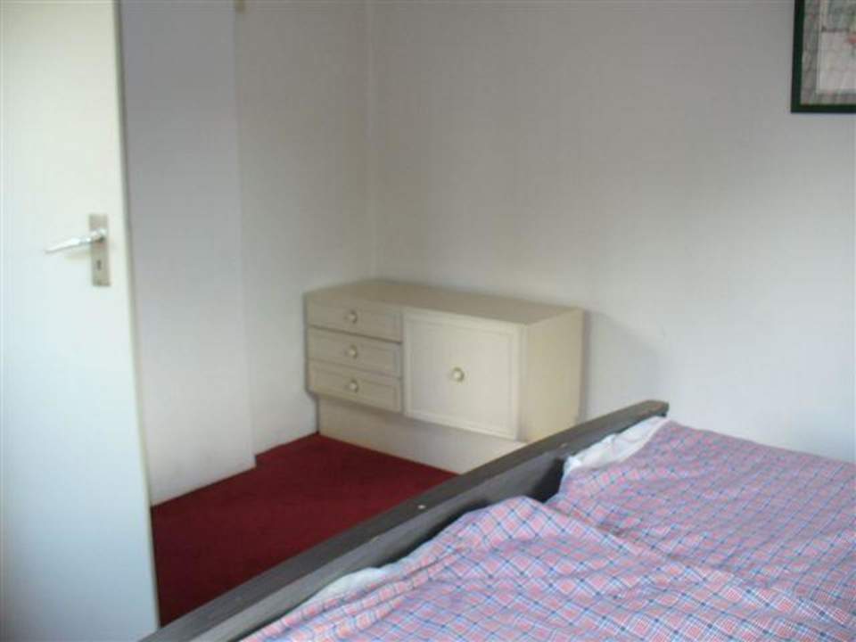 Hinterzimmer OG, zu betreten durchs Durchgangszimmer Apartments Stegelshof