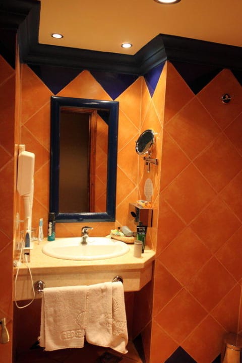 5 Sterne Waschbecken Grand Makadi