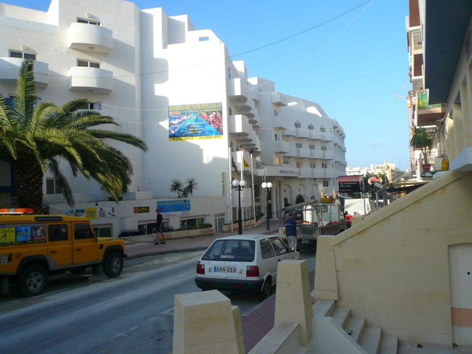 Außenansicht San Antonio Straßenseite db San Antonio Hotel + Spa