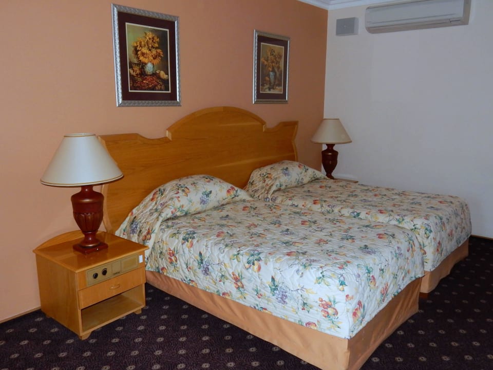 Bequeme Betten Safari Court Hotel