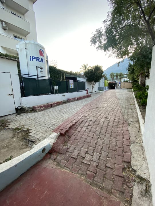 Gartenanlage Armas Gül Beach