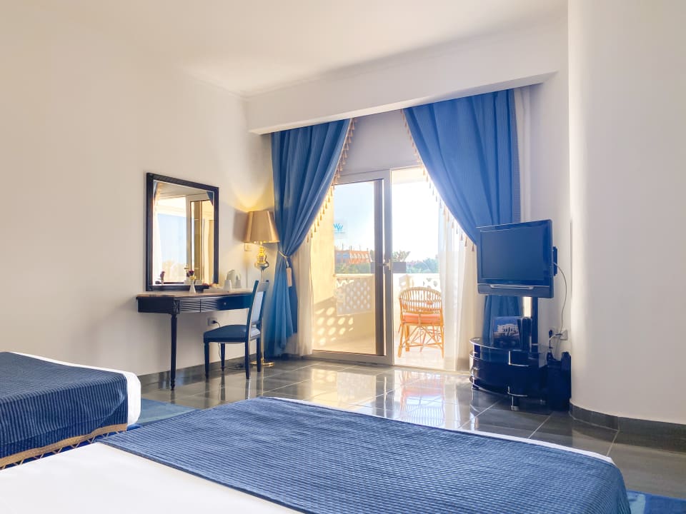 Zimmer White Valley Palace