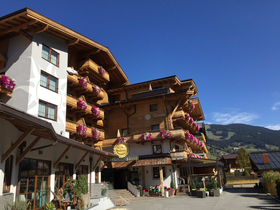  Au enansicht Hotel DIE SONNE Saalbach Hinterglemm HolidayCheck 