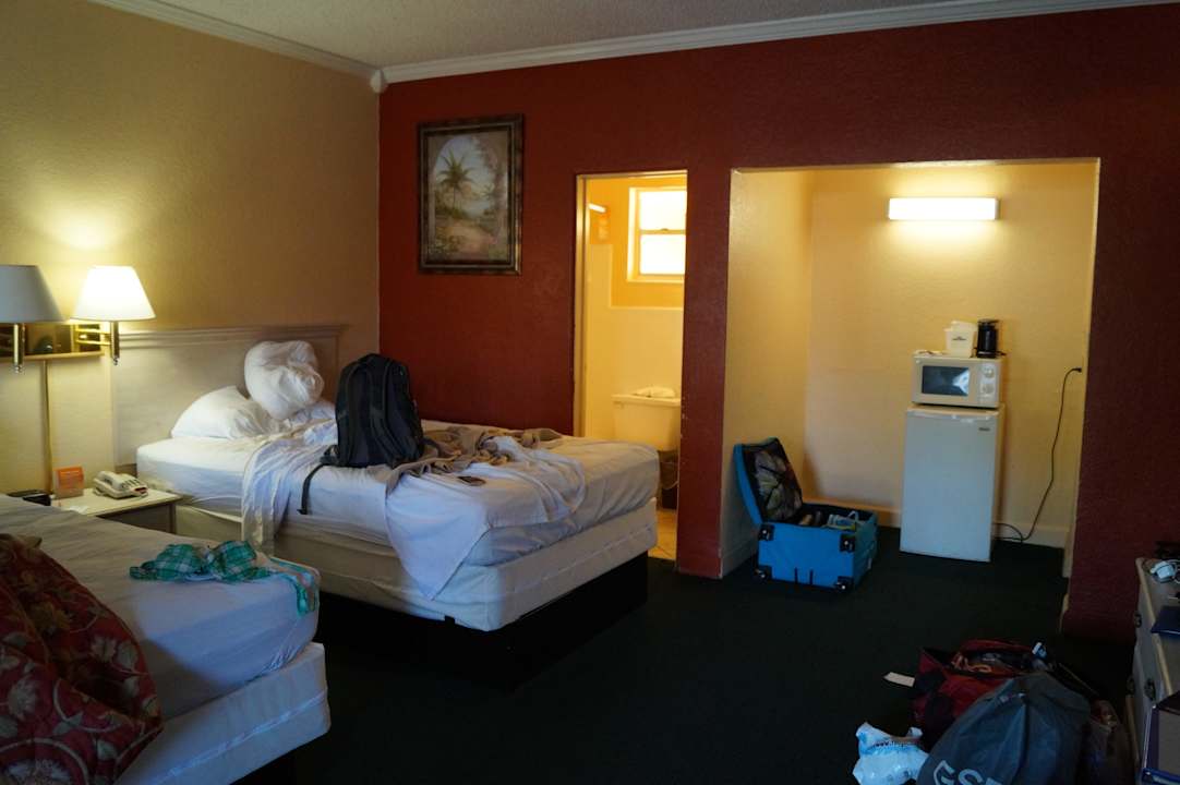 Zimmer Howard Johnson Inn - Historic St. Augustine FL