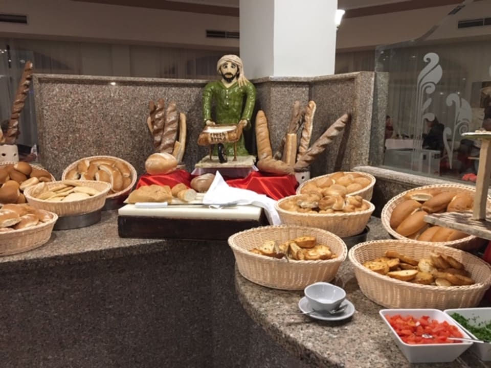 Gastro Brayka Bay Resort