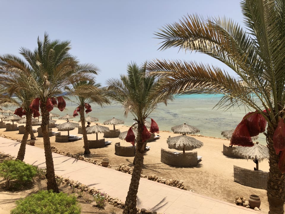 Strand The Breakers Diving & Surfing Lodge