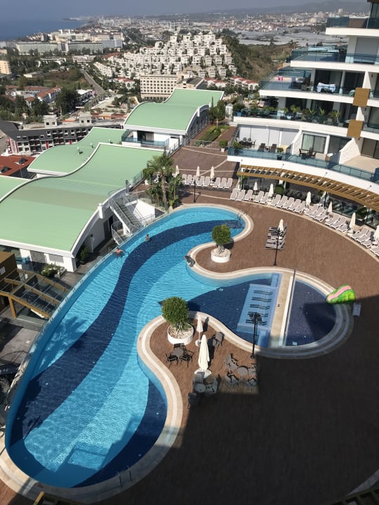 Ausblick Elite Luxury Suite & Spa