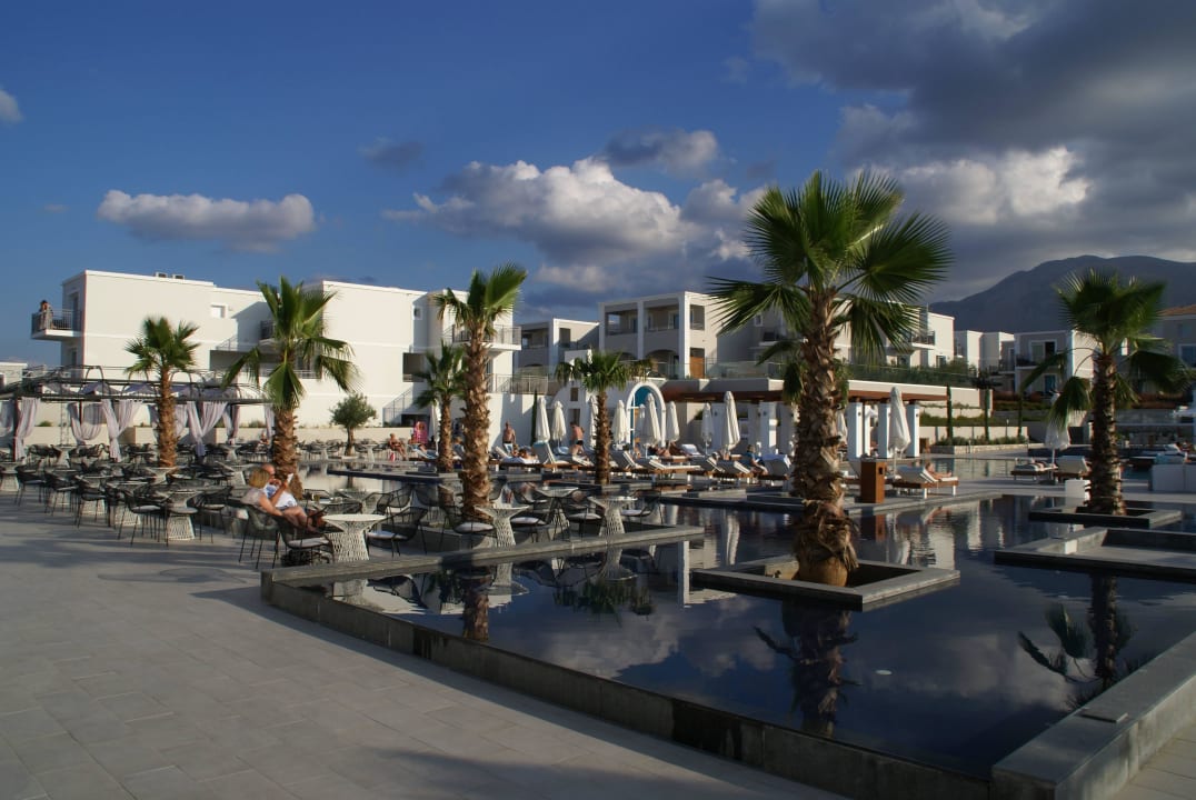 Poolanlage Anemos Luxury Grand Resort