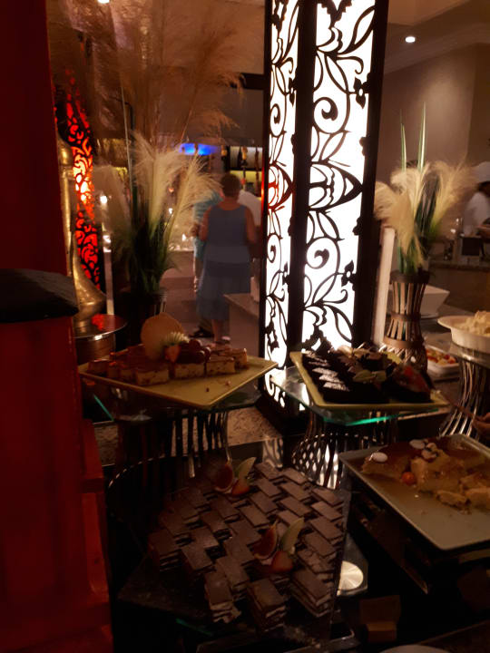 Gastro Miramar Al Aqah Beach Resort