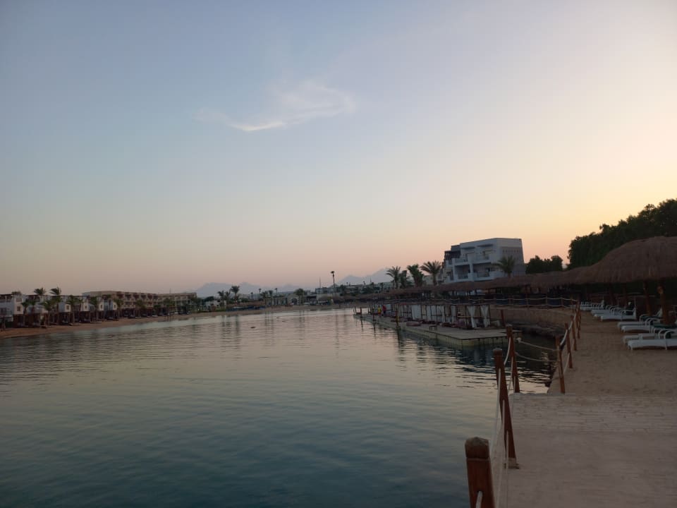 Strand SUNRISE Crystal Bay Resort