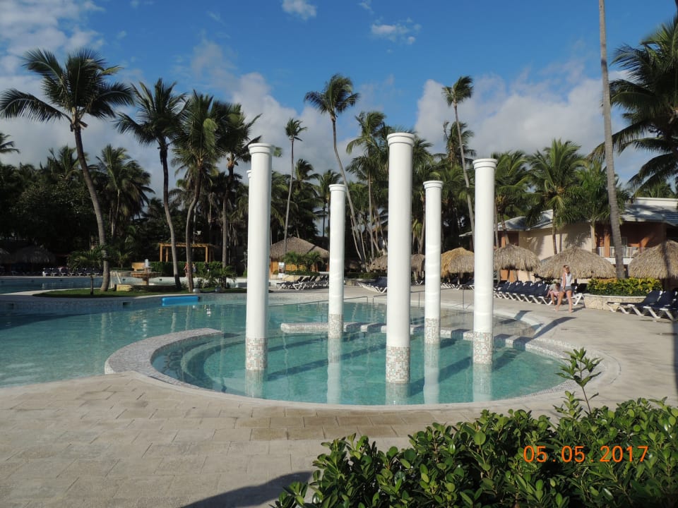 Pool Hotel Grand Palladium Palace Resort, Spa & Casino