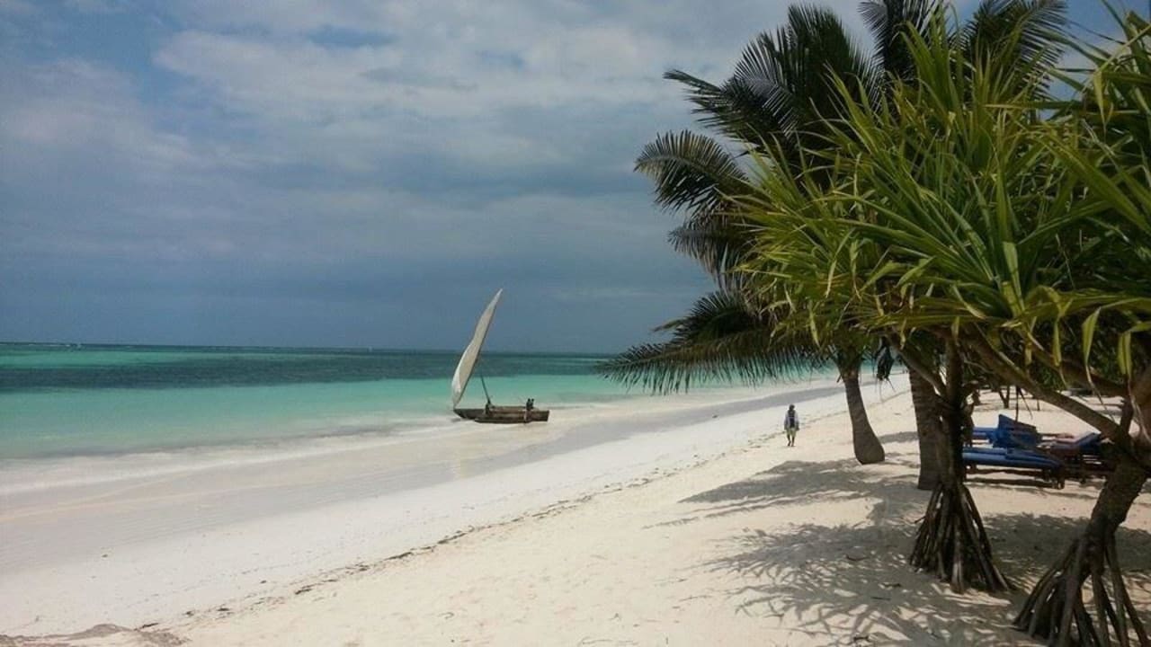 Wunderschöner Strand Neptune Pwani Beach Resort & Spa