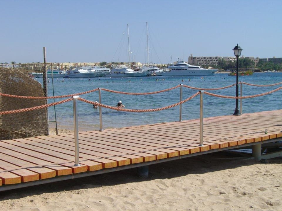 Ausblick vom Steg Jaz Makadi Oasis Resort