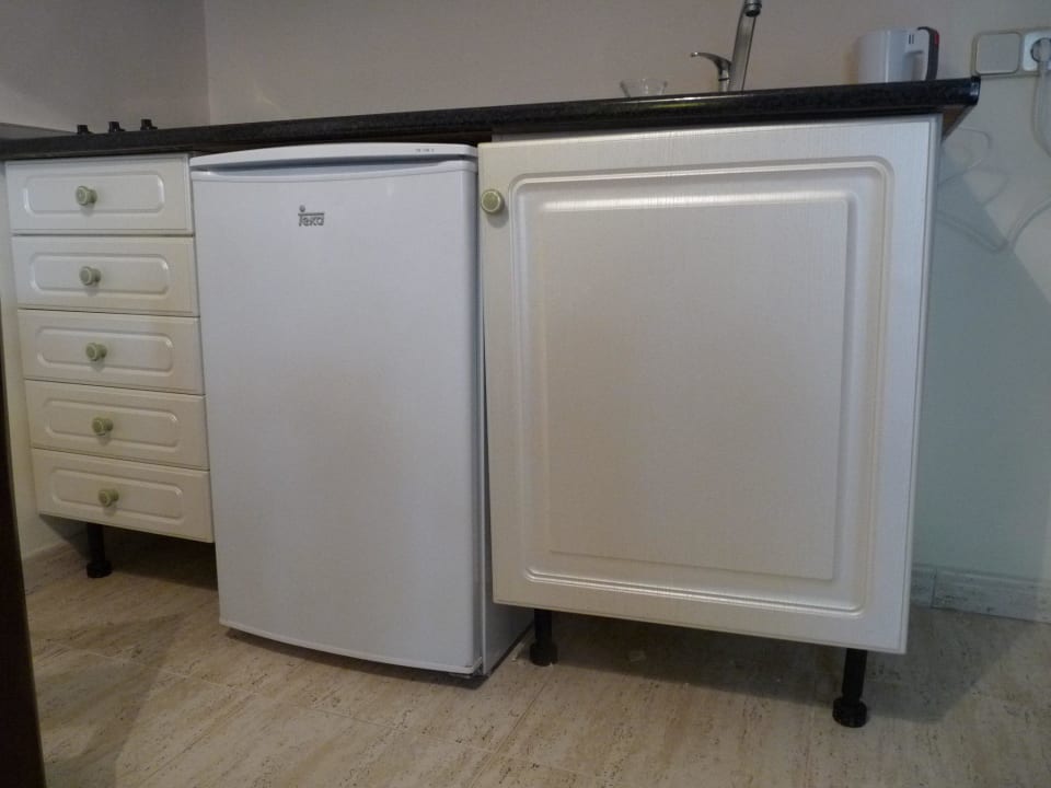 Küchenzeile im Apartment R2 Lago Playa Park