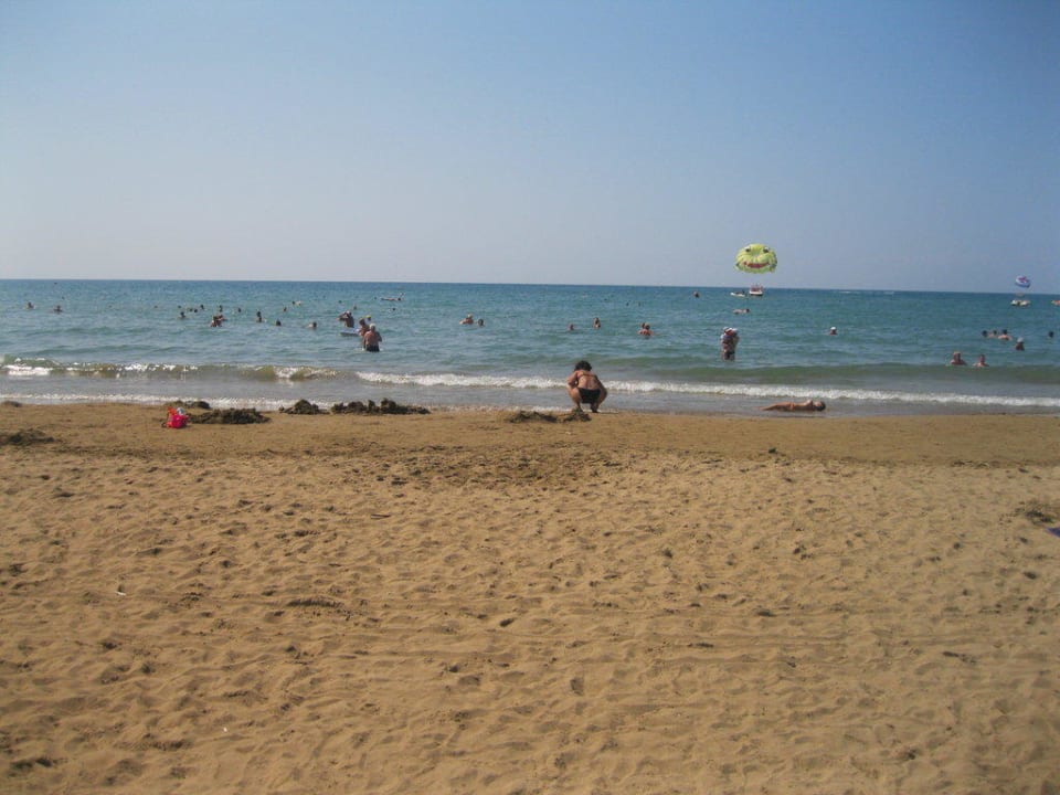 Klasse Strand Grand Seker Hotel