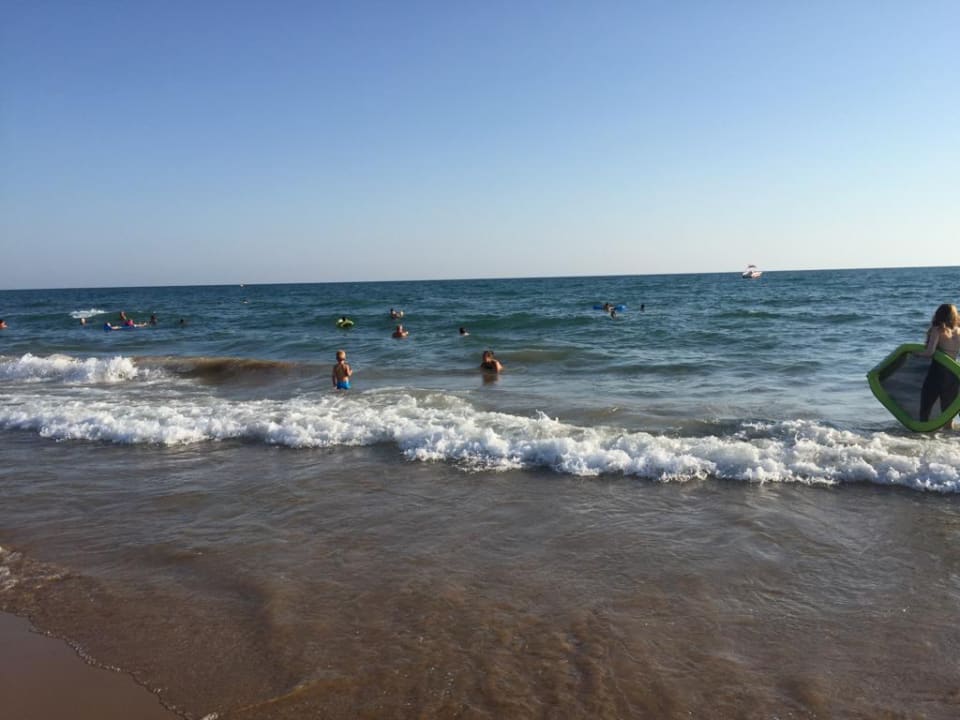 Strand Club Grand Aqua