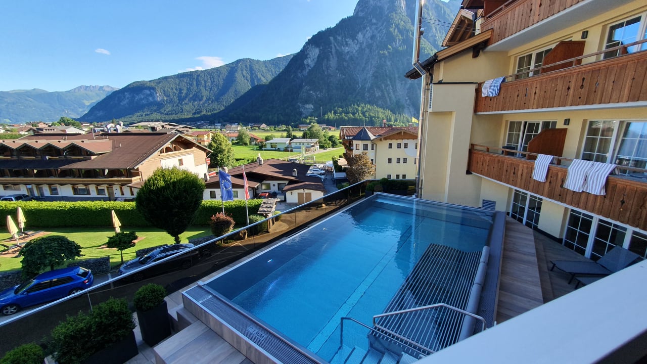 Pool Wellnessresort Vier Jahreszeiten